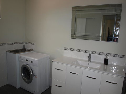 Hamersley Apartment - Accommodation Bookings 7