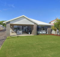 Into The Blue - Accommodation Bookings