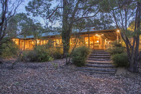 53 Martina Drive - Accommodation Bookings 8