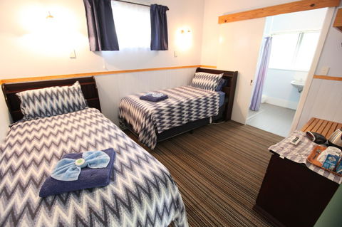 Jacaranda Guest House - Accommodation Bookings 18