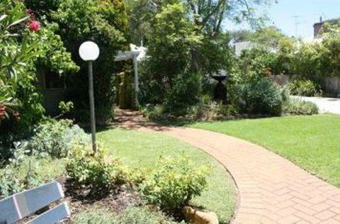 Jacaranda Guest House - Accommodation Bookings 41