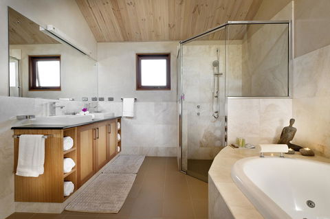 Aiyana Retreat - Accommodation Bookings 3