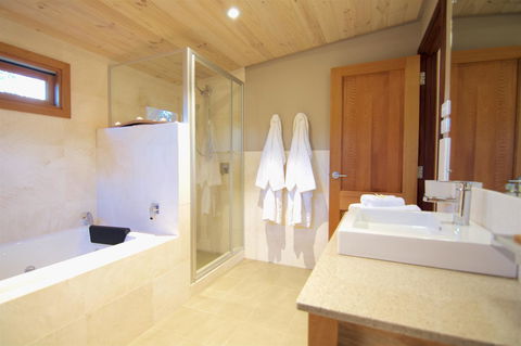 Aiyana Retreat - Accommodation Bookings 21
