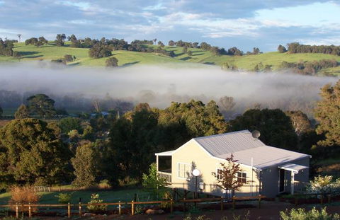 Balingup Highview Chalets - Accommodation Bookings 21