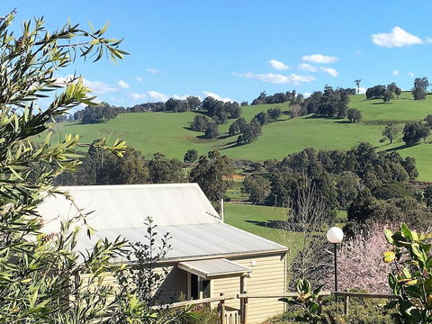 Balingup Highview Chalets - Accommodation Bookings 37