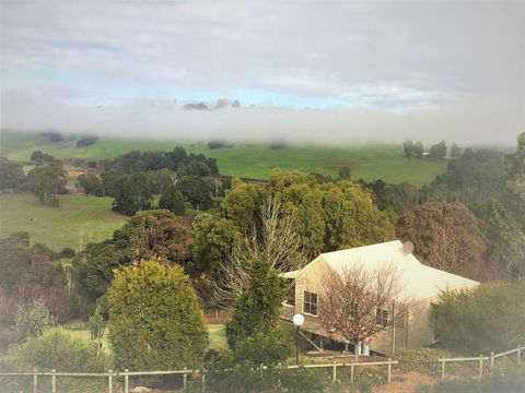Balingup Highview Chalets - Accommodation Bookings 19