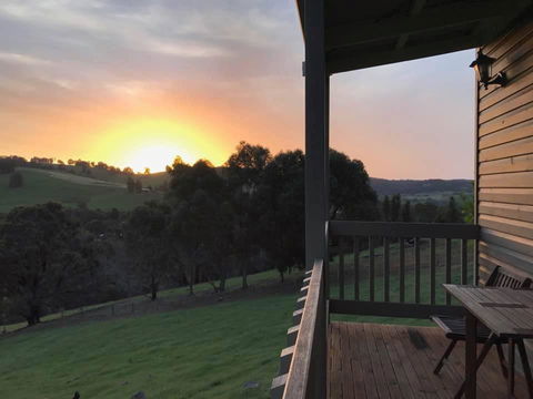 Balingup Highview Chalets - Accommodation Bookings 11