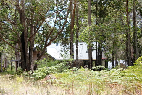 Scotsdale Valley Studios - Accommodation Bookings 12