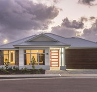 15 Cabot Close