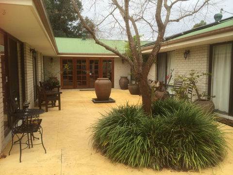 Nivalis Bed And Breakfast - Accommodation Bookings 30