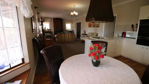Daisy Cottage - Accommodation Bookings 20