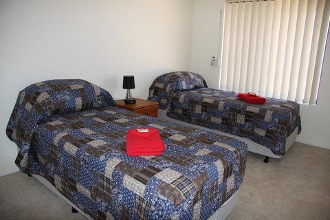 Byford House On The Scarp - Accommodation Bookings 9