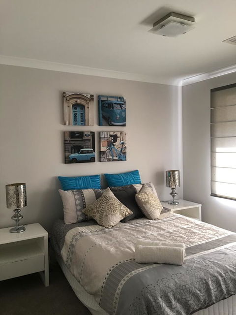 Magnificent Beach Retreat - Accommodation Bookings 16