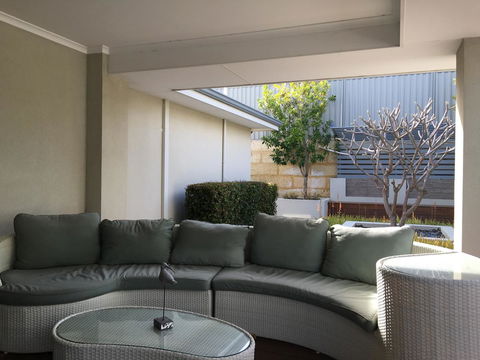 Magnificent Beach Retreat - Accommodation Bookings 35