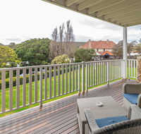 Caves House Hotel