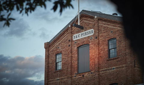 The Premier Mill Hotel - Accommodation Bookings 12