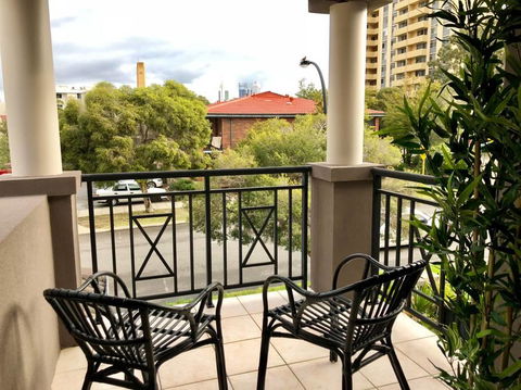 Highgate Modern Home (4 Mins To Perth City) - Accommodation Bookings 18