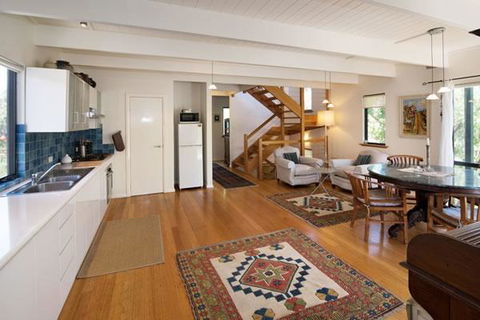 Orion Studio With Ocean Views - Accommodation Bookings 0