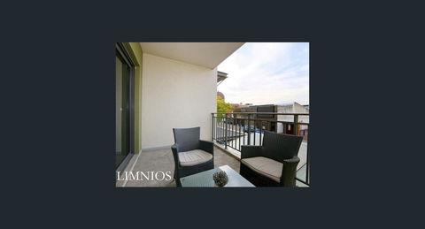 Frankly Francis - Exquisite Executive Apartment - Accommodation Bookings 8