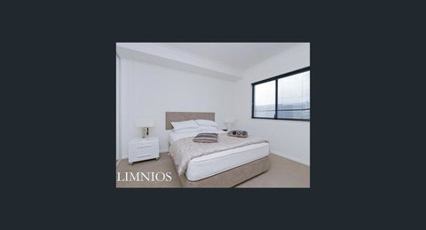 Frankly Francis - Exquisite Executive Apartment - Accommodation Bookings 6