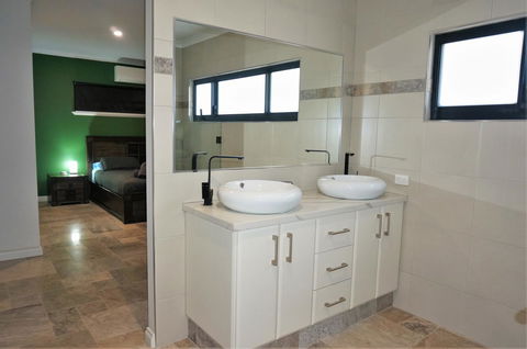 27 Corella Court - Accommodation Bookings 21