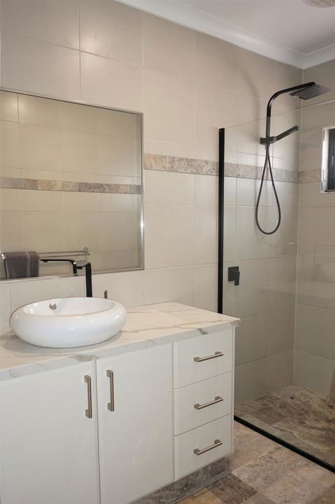 27 Corella Court - Accommodation Bookings 13