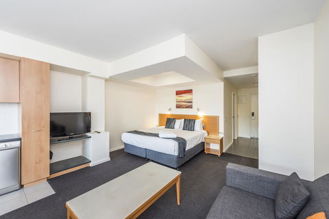 Ascot Quays Apartment 102 - Accommodation Bookings 20