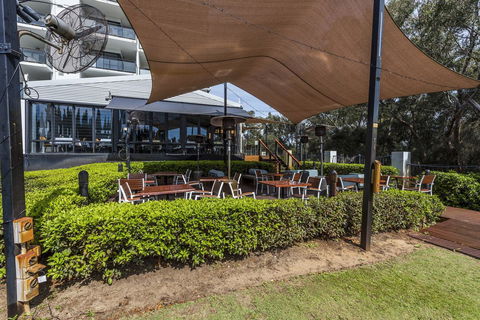 Ascot Quays Apartment 102 - Accommodation Bookings 2