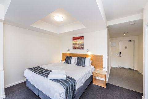 Ascot Quays Apartment 102 - Accommodation Bookings 10