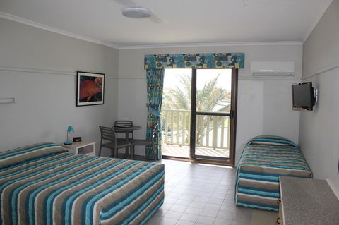 Ningaloo Coral Bay â€“ Bayview - Accommodation Bookings 15