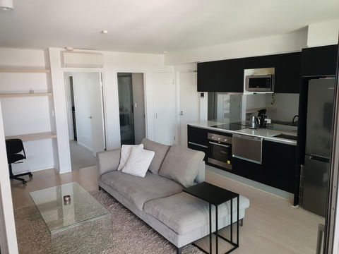 Modern Northbridge Apartment - Accommodation Bookings 8