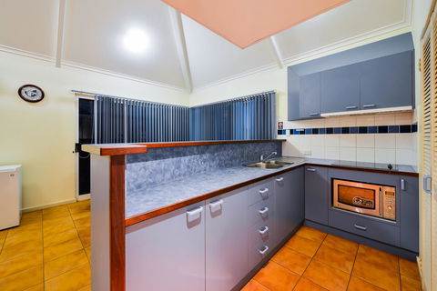Osprey Holiday Village Unit 119 - Accommodation Bookings 5