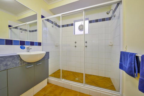 Osprey Holiday Village Unit 119 - Accommodation Bookings 10