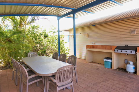 Osprey Holiday Village Unit 119 - Accommodation Bookings 15