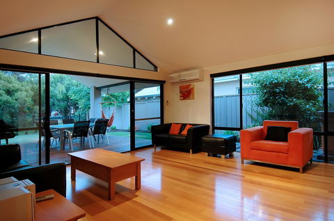 THE SANCTUARY LUXURY HOLIDAY HOME - Accommodation Bookings 18