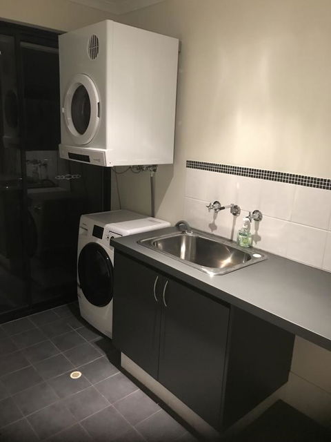 THE SANCTUARY LUXURY HOLIDAY HOME - Accommodation Bookings 28