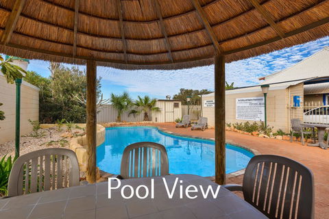 Osprey Holiday Village Unit 103 2 Bedroom - Accommodation Bookings 16