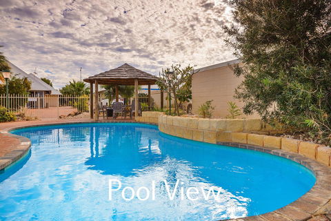 Osprey Holiday Village Unit 103 2 Bedroom - Accommodation Bookings 14