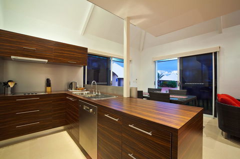Osprey Holiday Village Unit 103 2 Bedroom - Accommodation Bookings 5