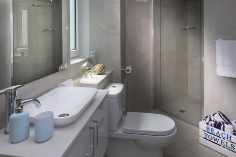 Cottesloe Blue Apartment - Executive Escapes - Accommodation Bookings 1