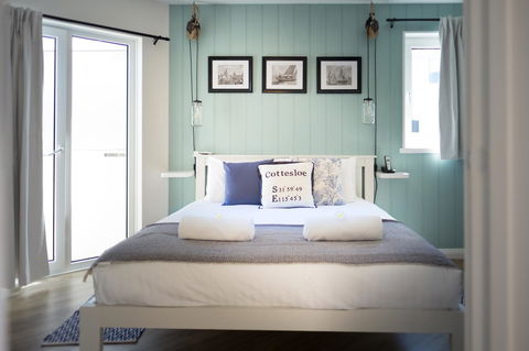 Cottesloe Blue Apartment - Executive Escapes - Accommodation Bookings 2