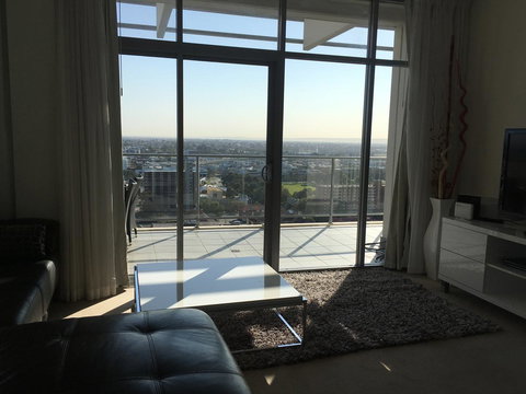 Astra Apartments Perth CBD - Accommodation Bookings 40