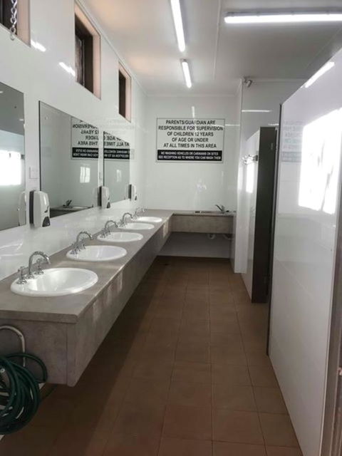 Tom Price Tourist Park - Accommodation Bookings 9
