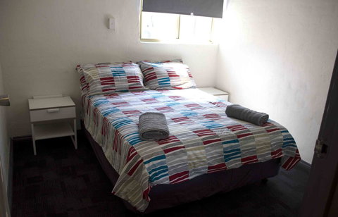 Shiralee Hostel -note - Valid Passport Required To Check In - Accommodation Bookings 13