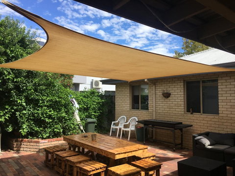 Shiralee Hostel -note - Valid Passport Required To Check In - Accommodation Bookings 1