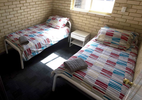 Shiralee Hostel -note - Valid Passport Required To Check In - Accommodation Bookings 17
