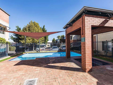 Subiaco Village 28 - Accommodation Bookings 17