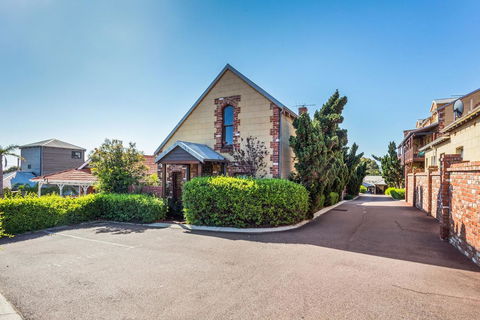 100 On South Callan Apartments - Accommodation Bookings 21