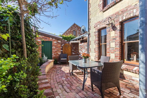 100 On South Callan Apartments - Accommodation Bookings 17