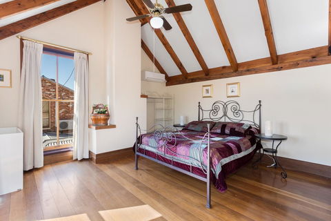 100 On South Callan Apartments - Accommodation Bookings 14